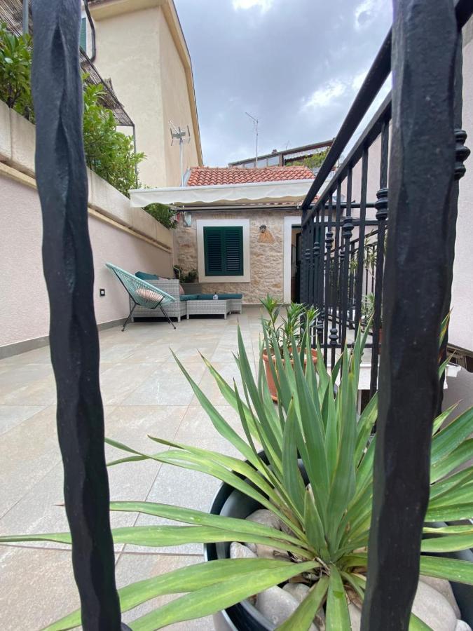 Little Oasis Apartament *